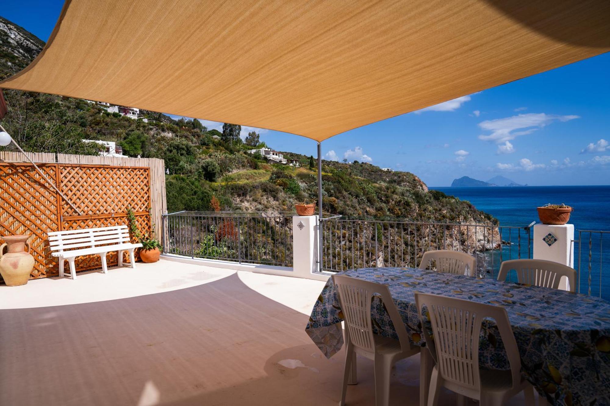 Casa Serena Lipari  Eksteriør billede